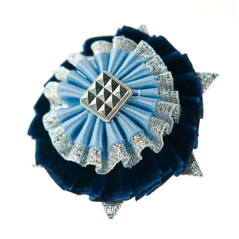 ShowQuest Boston/Ludlow Buttonhole