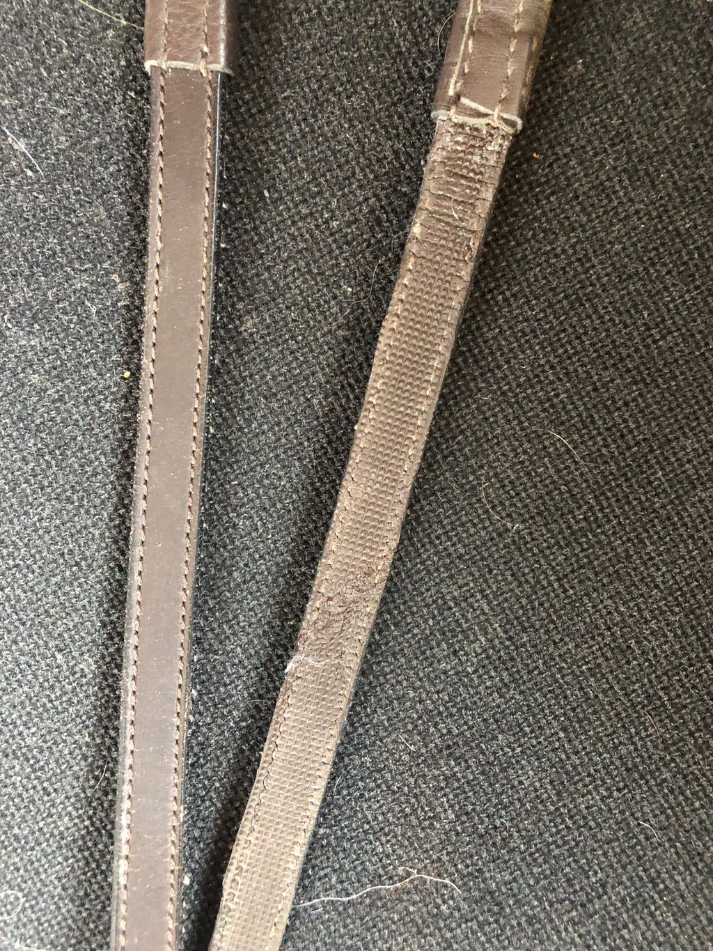 Leather Reins with half grip, Havana - PRELOVED in new condition LG01S